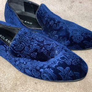 Bolano blue velvet 13m dress shoes